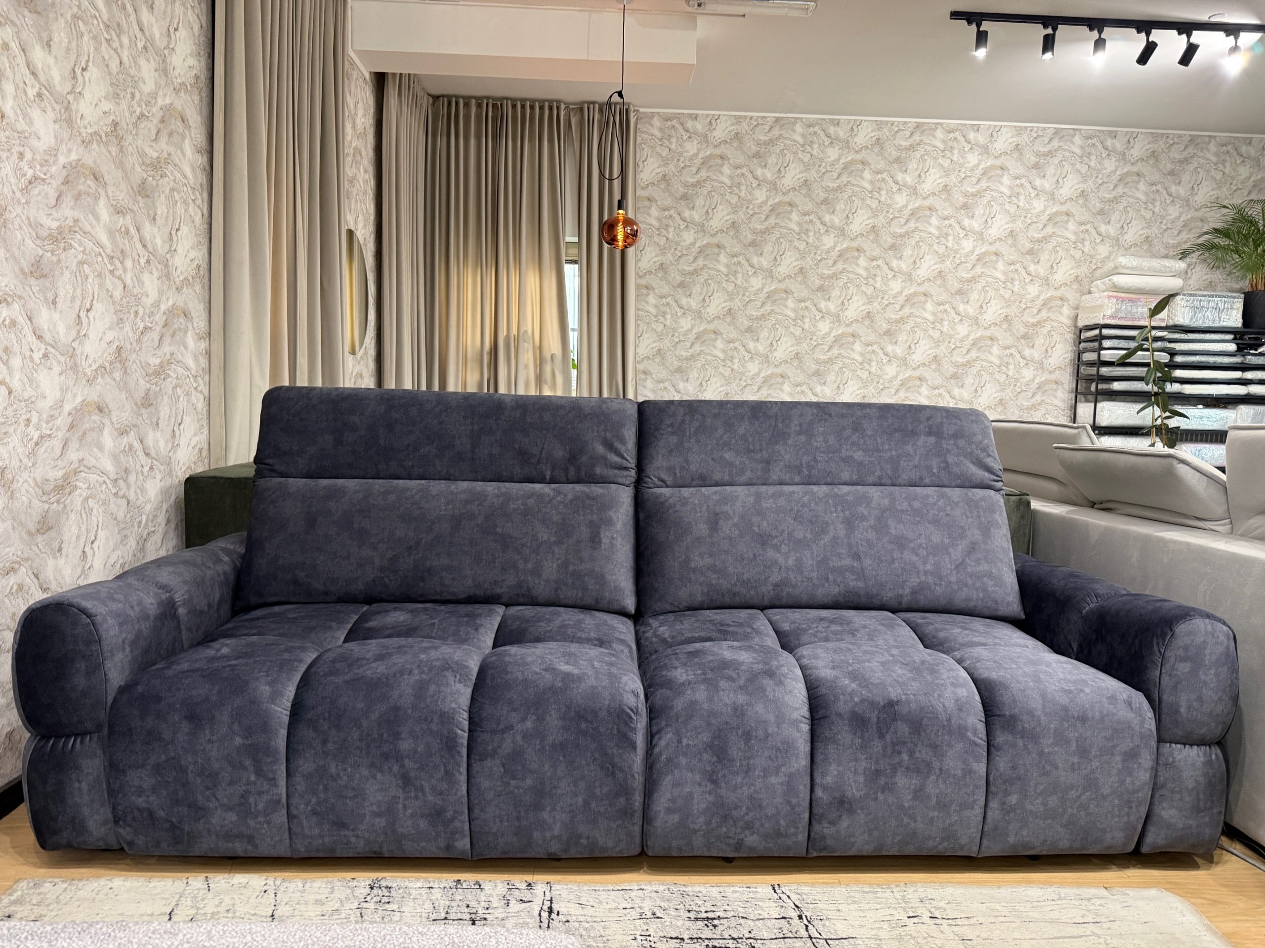 mateo bigsofa (12) divano lineare estendibile grigio scuro tessuto antimacchia vikado arredamento