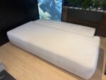 Schlafsofa BLOOM in Runo 6 – Originalfoto des sofort verfügbaren Exemplars, Showroom Vikado Bozen (7)