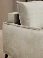 Eckschlafsofa mit Bettkasten GLOSSY – im Raum