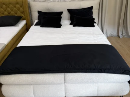 Letto boxspring LENA 160×200 con contenitore – foto reale dell’esemplare disponibile subito, showroom Vikado Bolzano