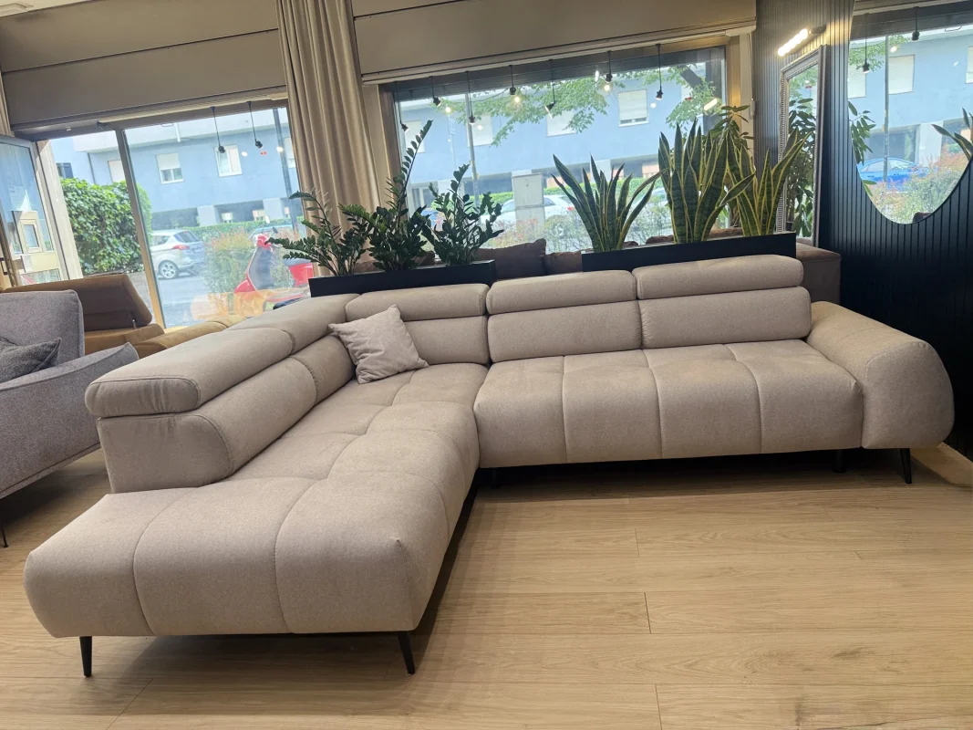 Showroom Vikado Bolzano – Mavel
