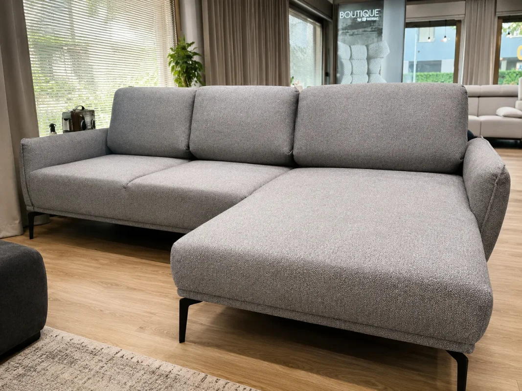 Showroom Vikado Bolzano – Storm