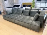 Sofa TIGA BIGSOFA grün Palladium 11 – Originalfoto des sofort verfügbaren Exemplars, Showroom Vikado Bozen (8)